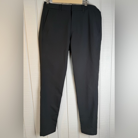 lululemon athletica Other - Lululemon Men’s Dark Gray Pant size 33 x 32